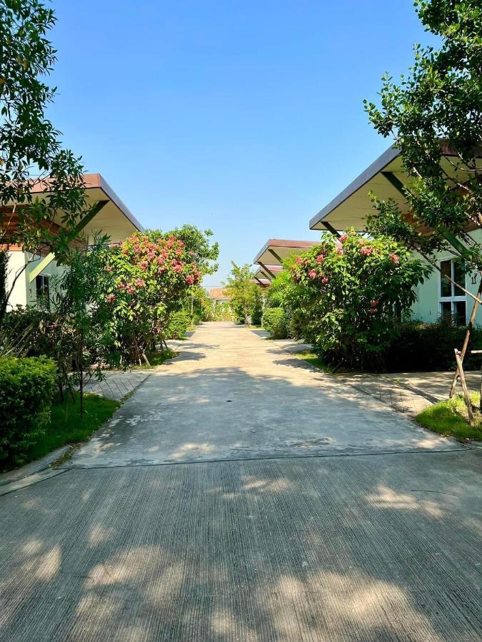 Me And Tree Villa Kaeng Khoi Exterior photo
